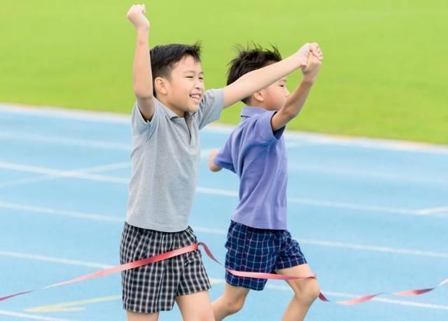 发育|孩子身高比同龄人矮？家长一定要注意这5个行为！