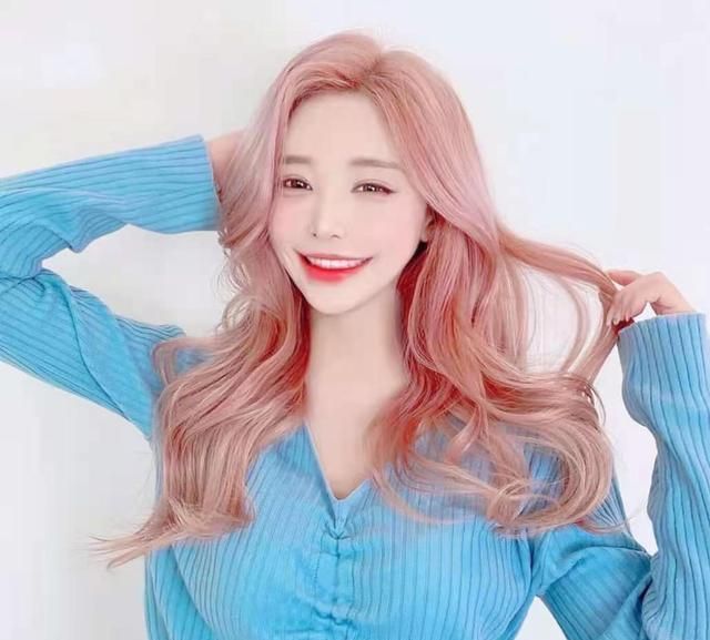 染发|染发后洗发时掉色,是这三个方面出问题,最好避开免得再次翻车