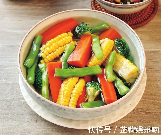 时蔬|晚餐不想炒菜,这几样食材煮一煮,配一碗蘸料,让你多吃一碗饭