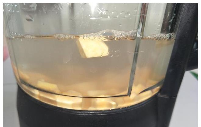 黄豆|破壁机食谱，用红薯做豆浆，香甜好喝，营养美味，家人喜欢