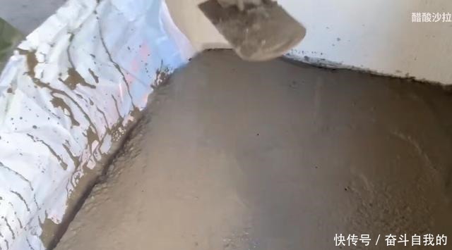 300萬播放,彈幕滿屏“羨慕”,這個90后女護士到底干了啥!