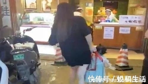 宝妈|没被小姨“整惑”过的就不叫童年!奶奶带娃已退潮,小姨才是正解