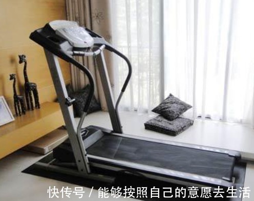 墙面|房子入住一年，才发现这4件家具根本没用过，瞒着老婆全送人