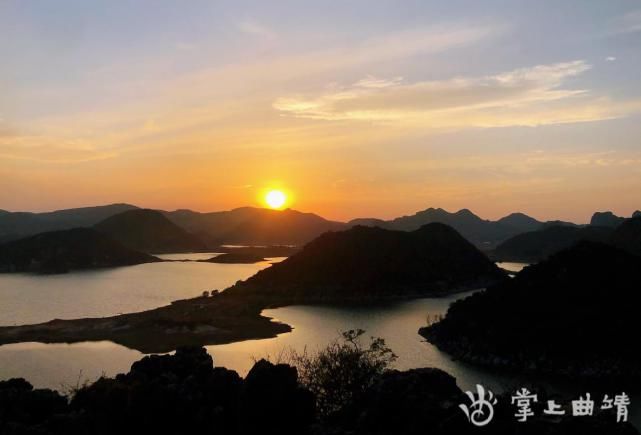 海峰湿地：落日归山海 湿地披霞光