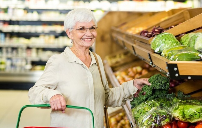 慢性疾病|年纪大了,吃肉好处多还是坏处多50岁后,3种肉多吃也无妨