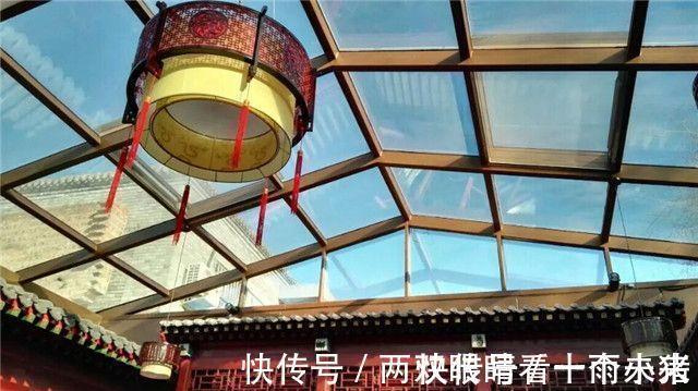 阳光房|越来越多农村人把露天院子封闭成阳光房,农村又一景,美观又实用