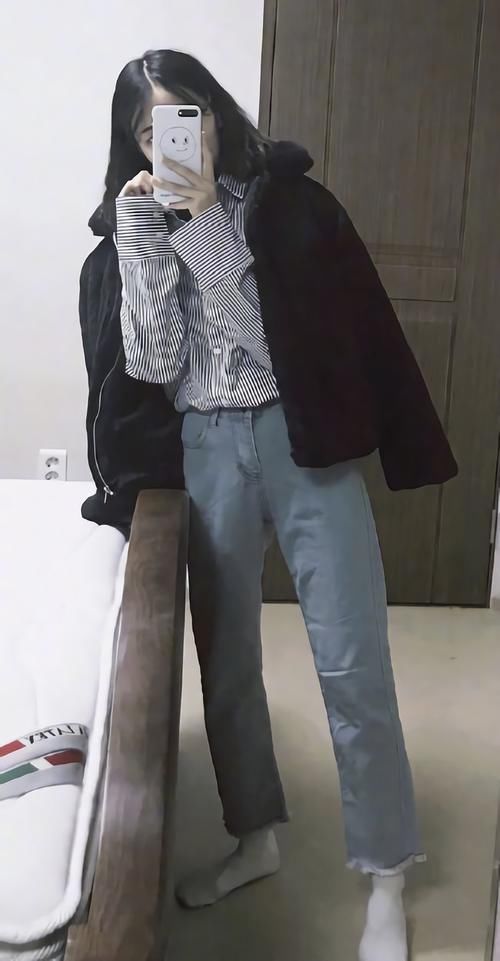 薄呢大衣+衬衫时髦干练，轻松解决“冬日肥”