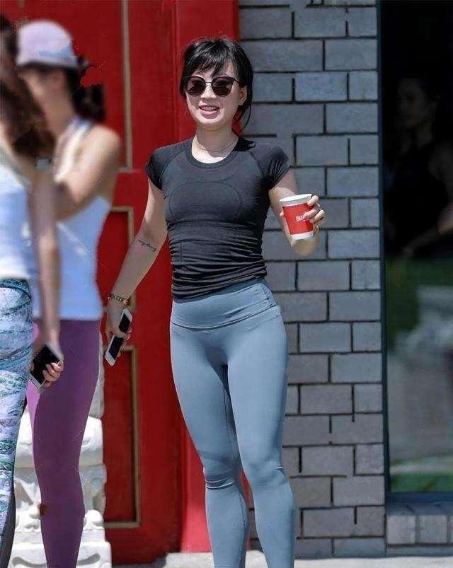 颜值 打底裤既清新又美丽,个性耐看值得借鉴,颜值过人!
