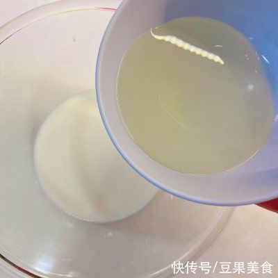 烤盘|史上最好吃的酸酸甜甜的虎皮天使蛋糕卷做法
