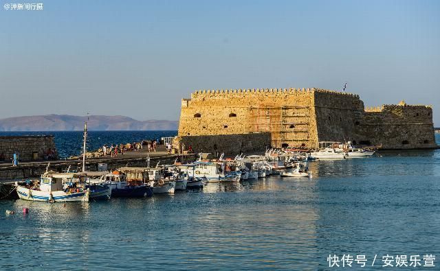 爱琴海上的“隐世岛屿”，是希腊神话起源地，被称作“海上花园”