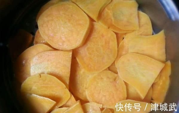 天冷不想早起做早餐?试试这方法,比热馒头还简单,好吃有营养!