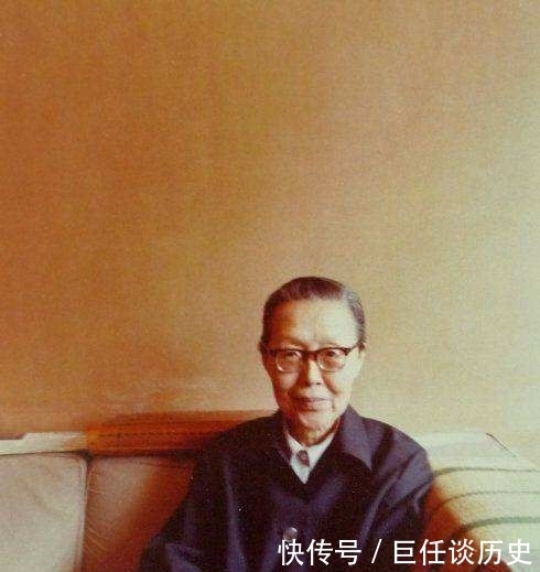 终于|她苦等初恋52年,78岁终于成为他的新娘,有一侄女是著名作家