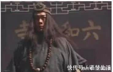 水浒传！豹子头林冲和武松比试武艺，到底谁能赢呢