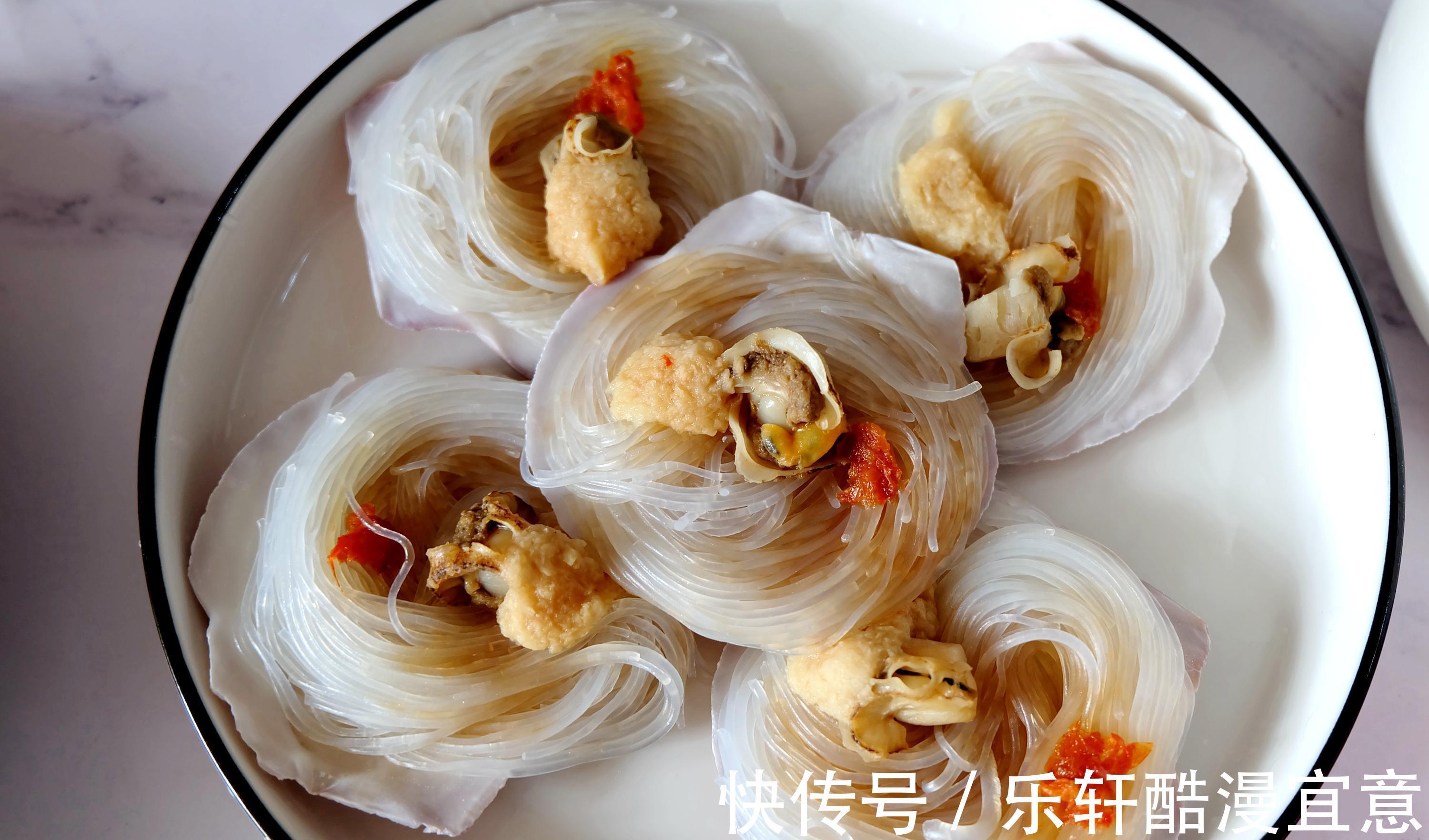 午餐|周末了，晒晒我家的午餐，四菜一汤，清淡健康有营养，好吃又好做