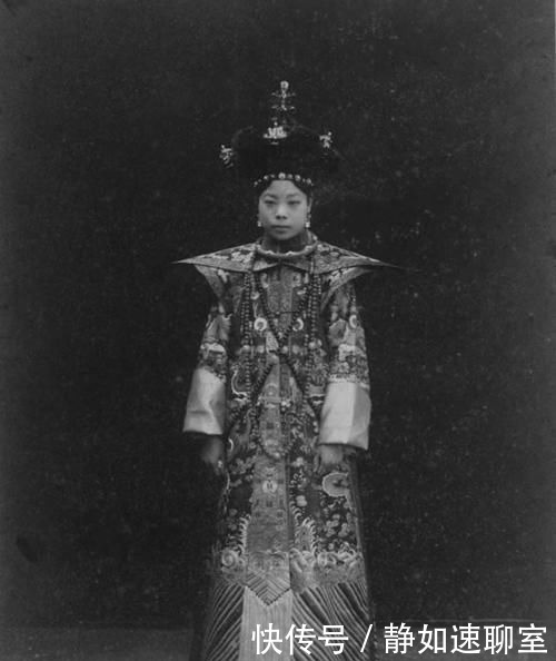 溥仪|皇妃文绣老照片：事帝九年未蒙一幸，虽没婉容漂亮但结局要好很多