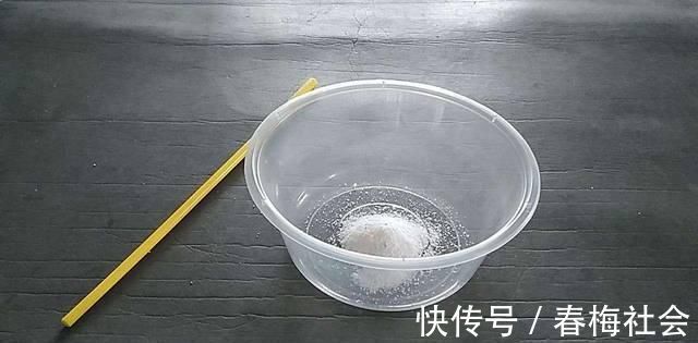 白醋加洗衣粉洗衣真的好吗?别再无知了,教你白醋洗衣服正确用法