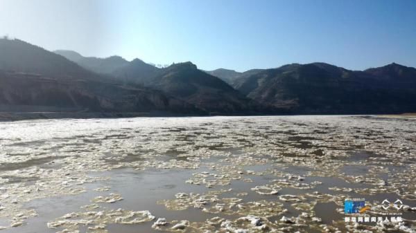 流凌|黄河山西柳林段再现流凌景观