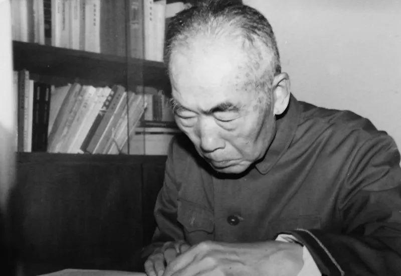 杨绛@费孝通:我比钱钟书更适合你,杨绛直言:那我们就只能绝交了