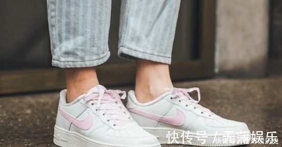 球鞋 “劲爆的表现”!穿这五双“实战”球鞋上脚,“令你在场上表现更加出色”!