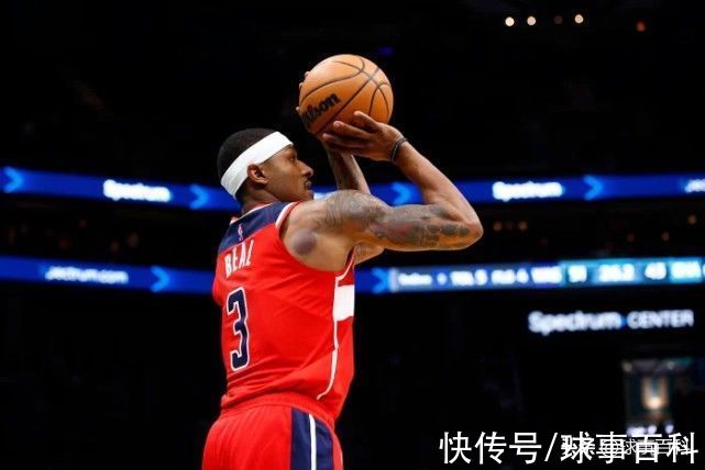 哈雷尔|奇才队疑似内讧！湖人旧将炮轰比尔：我们也想参与进攻