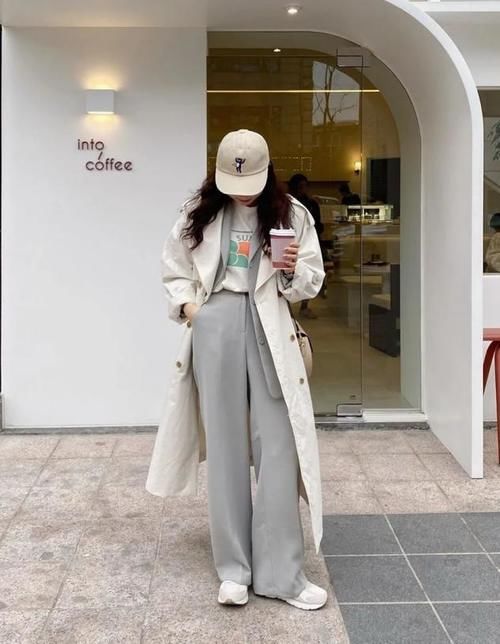 请脱下你的“阔腿裤”，太土了！今春流行穿“云朵裤”，洋气显瘦