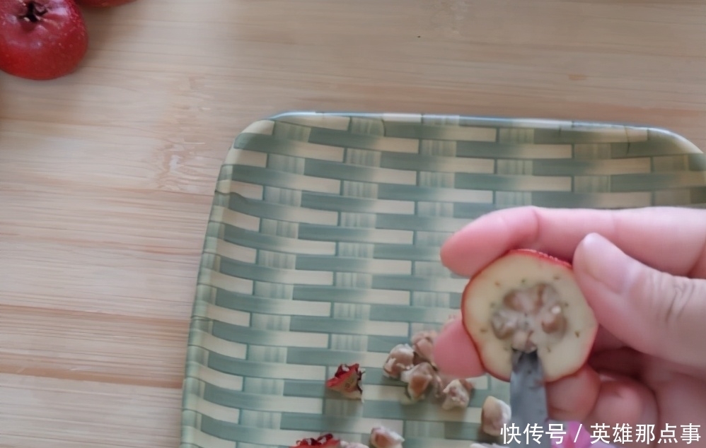 山楂|冰糖葫芦的简单做法,酸甜脆口,不粘牙