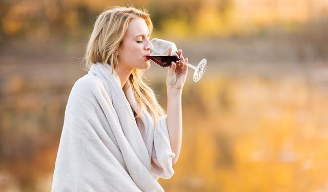 禁忌|洗头是“姨妈期”禁忌?妇科专家:8件事真的不能在经期做