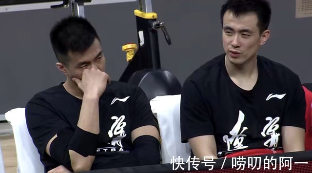 罚款|CBA三消息:联赛三强全输球、杨鸣遭罚款、广东队注册新外援