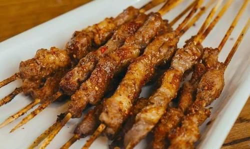 烧烤店老师傅透露烧烤的配方 附腌、烤、撒料、秘制酱的做法