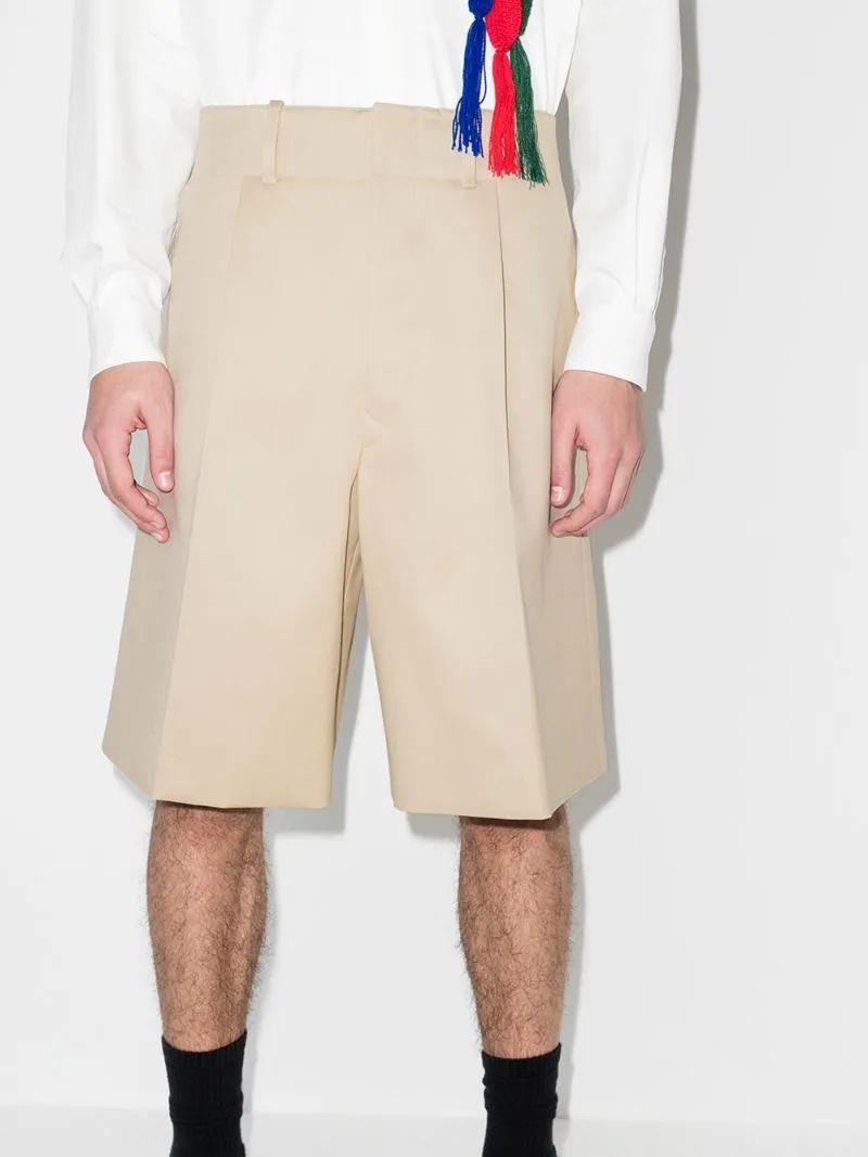 「短裤」也能穿得体面？这些穿法让男女都动心