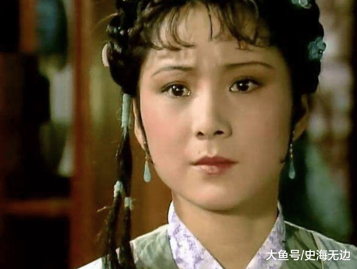 袭人挨了贾宝玉一脚,落下了病根,最后被贾府撵走