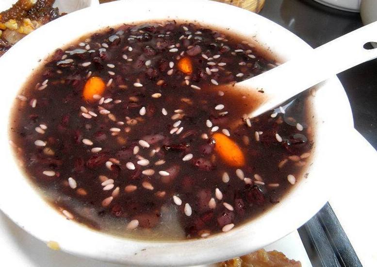 食疗方|红糖加“它”一起煮,咳嗽好了,嗓子不痛了,牙龈也不上火了