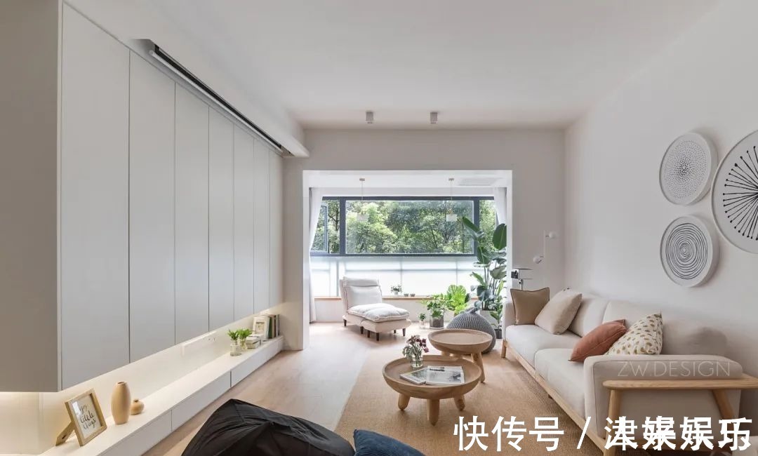 床头柜|103㎡现代简约,留白+原木+绿植,让生活悠闲舒适有故事