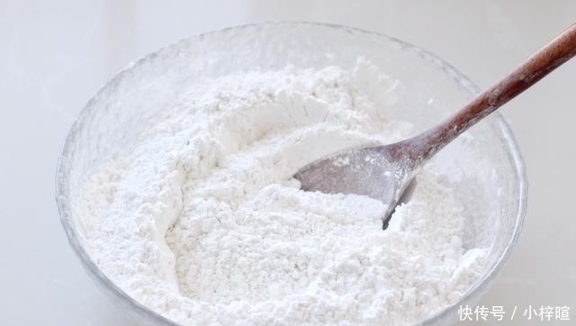 馒头|无需揉面的米发糕,搅一搅、蒸一蒸,香甜Q弹有嚼劲,比馒头简单