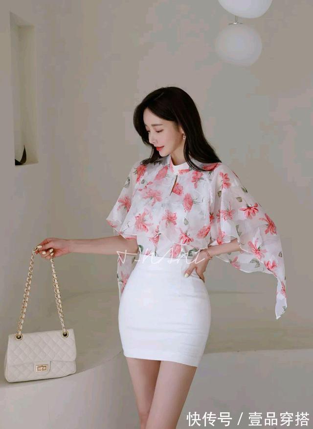 孙允珠|女神孙允珠高清时尚搭配：娇婷雨帘暮春水韵玫瑰蝶袖裙