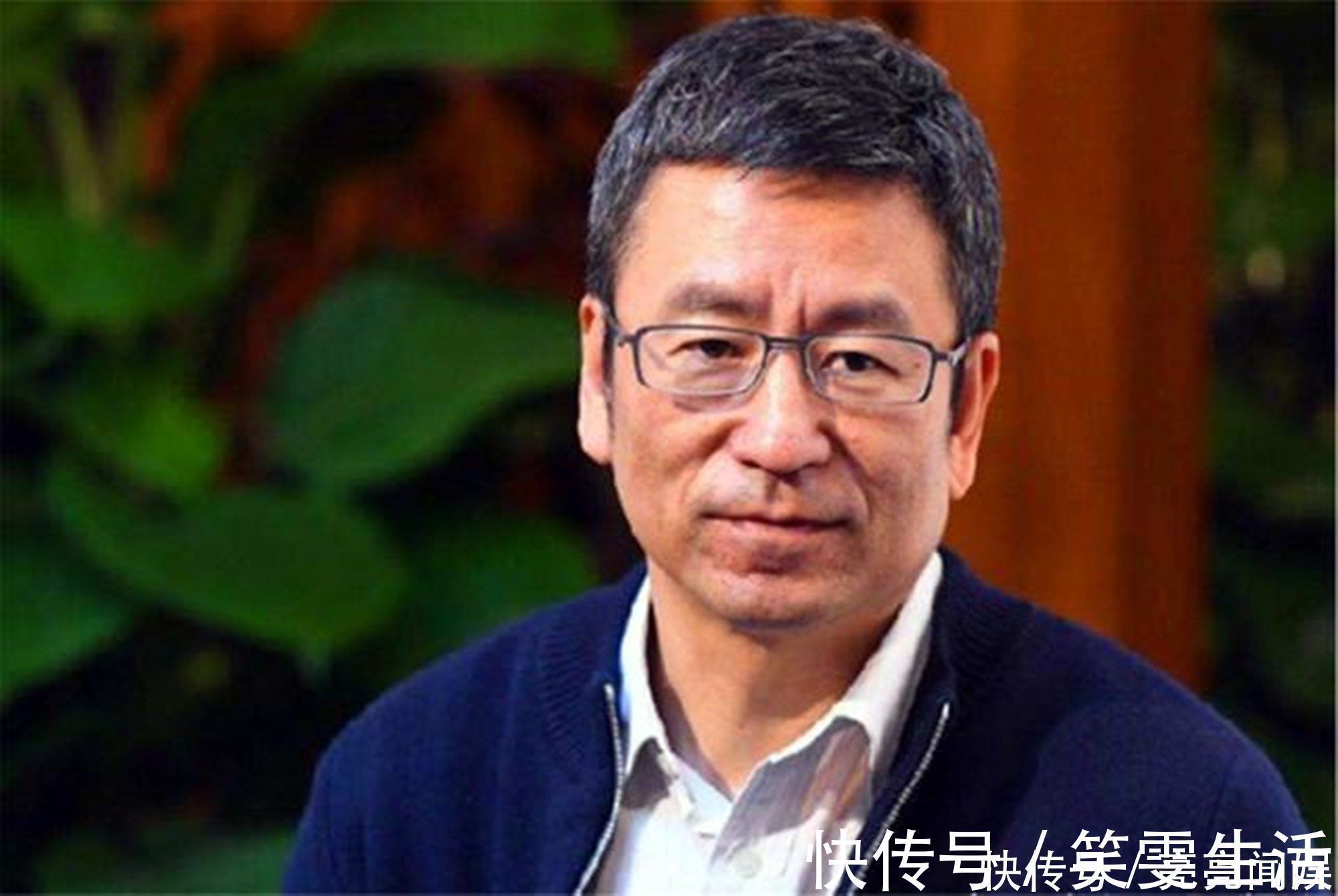 最后一根稻草|惯子如杀子,白岩松坦言:这三种苦孩子不会白吃,多吃才能有出息