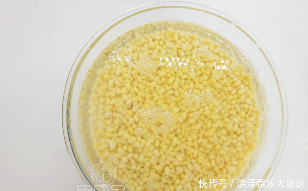 黑宿|每天早餐吃此物，等同于慢跑2小时，隔天排出黑宿便，赘肉消失了