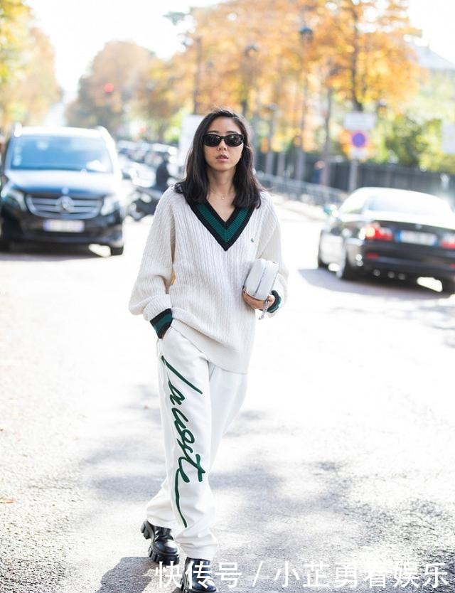 温柔|换季穿衣别乱穿,一件“毛衣”就能搞定秋冬所有穿搭,温柔又洋气