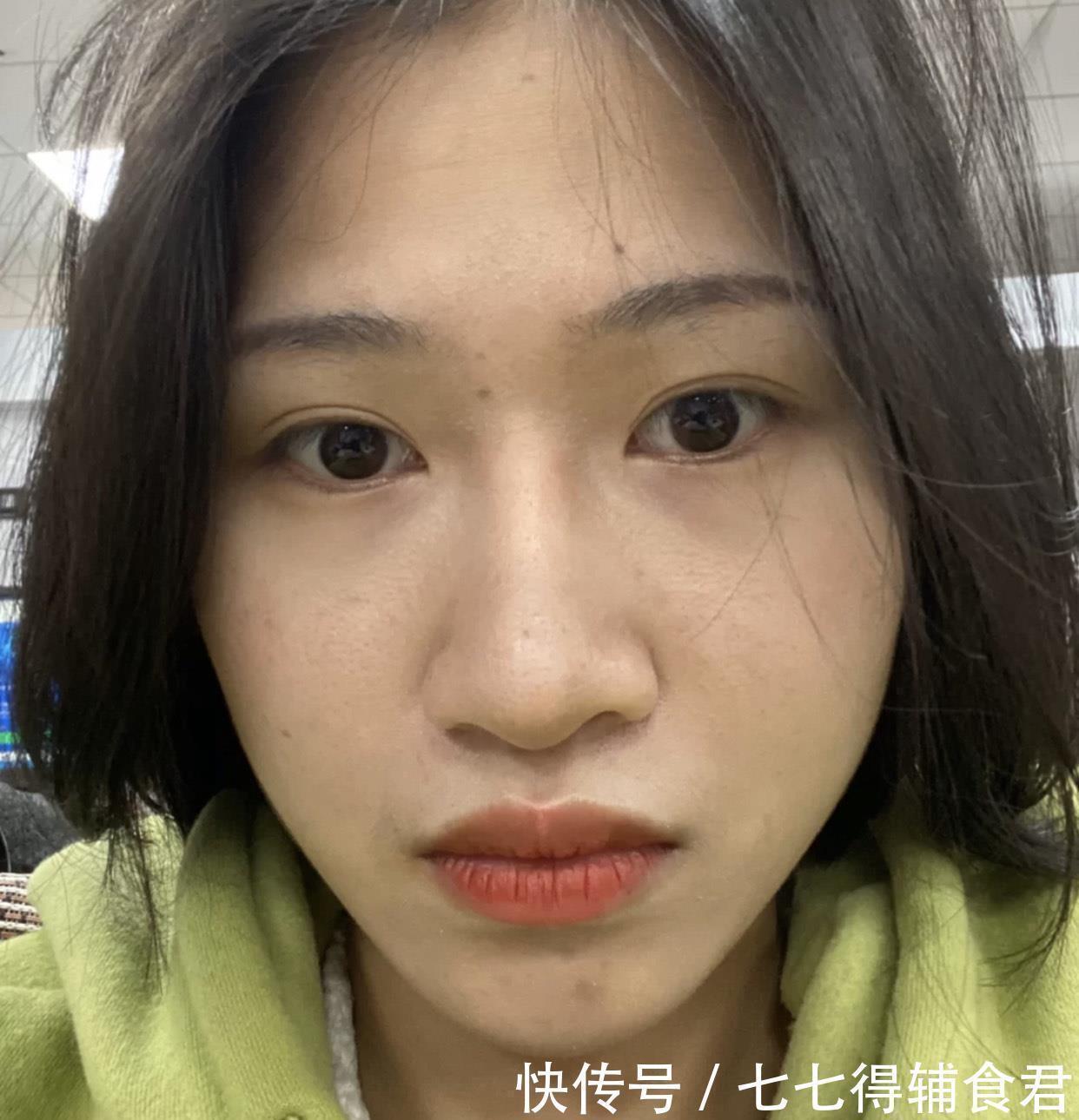 嘴巴|长期涂口红的女生，嘴巴都成什么样了？看3点就很明显