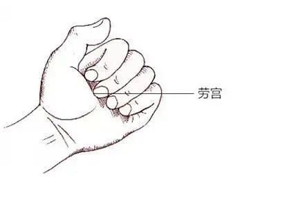 32岁女子猝死街头,医生:这东西每年害死50万人,却有人爱吃