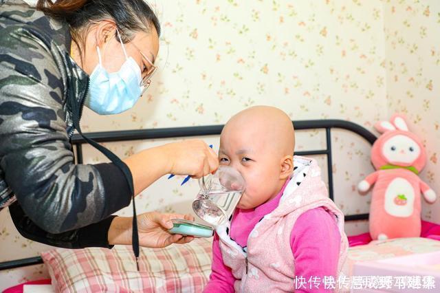 妈妈|“爸爸去了天堂,别让妈妈听见”,6岁女孩懂事得让人心碎