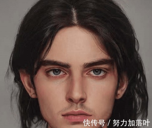 小姐姐|真人版《进击的巨人》,兵长禁欲脸,艾伦比动画还帅,她是谁