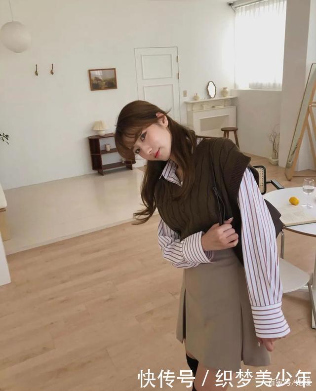 3 个偷懒穿搭公式 = 1分钟快速出门!