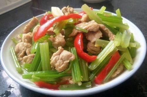 苦瓜|女性想要变年轻,常吃3物,刮油消脂、消除疲劳,提高免疫力