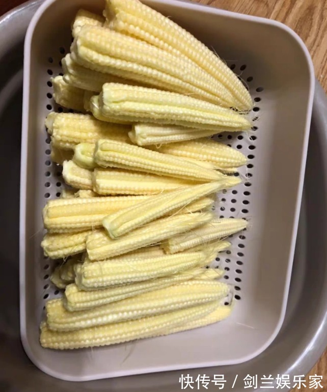 美味佳肴|有湿气多吃这菜,隔天排宿便,湿气不来找,大肚腩不鼓,细腰瘦腿