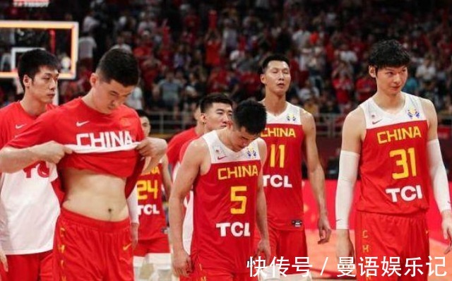 易建联|中国男篮因他个人原因出局,不服从教练安排,球迷要求请离国家队