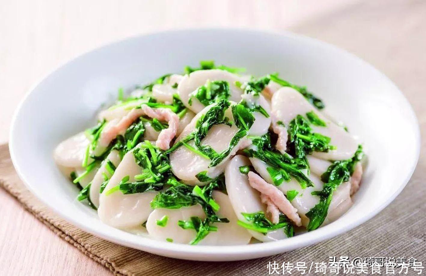  明天大年初五，除了吃饺子，老传统还要吃3种美食，寓意安康发财