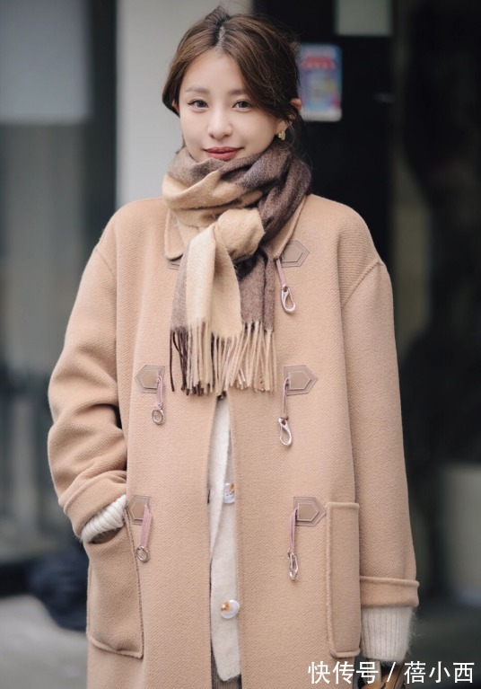 小姐姐|终于明白“韩系风”大衣的穿搭精髓,真正精致的女人都懂,太高级