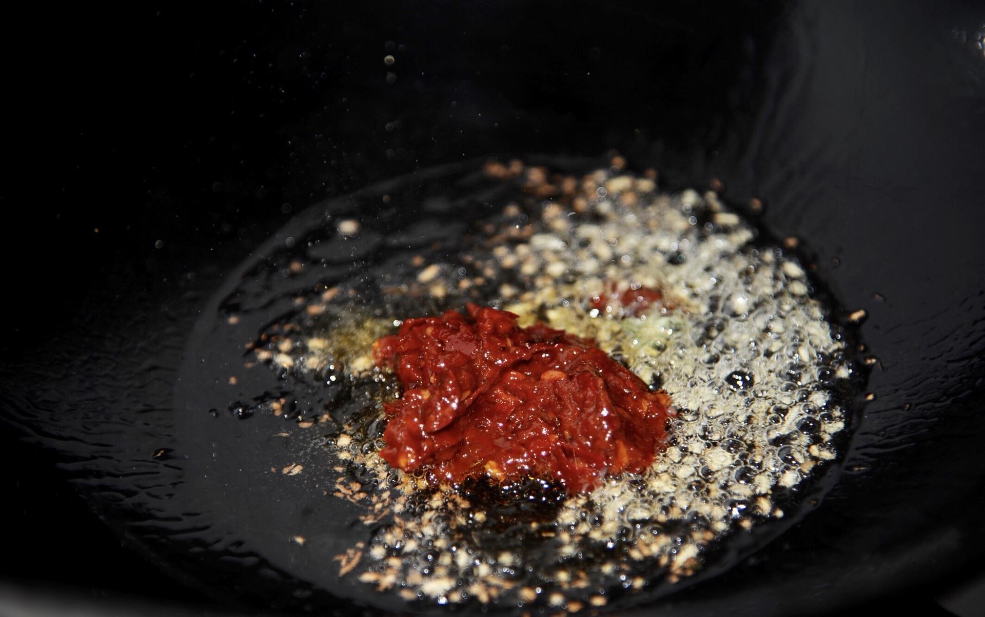 花2块钱买1块豆腐这样做,麻辣鲜嫩,在家也能吃到经典川菜