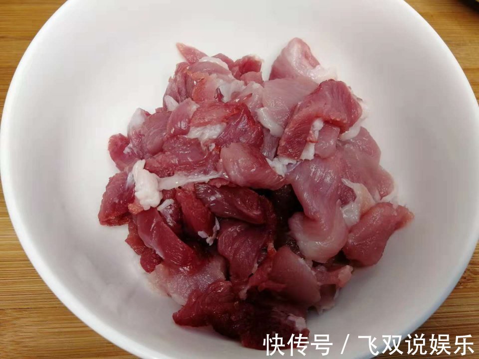 面条要那样做，怎样吃都不腻，做法介绍详细，一次一大碗不够吃